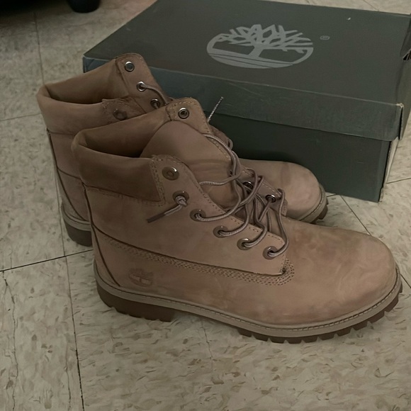 Timberland Junior Boots - Picture 1 of 7